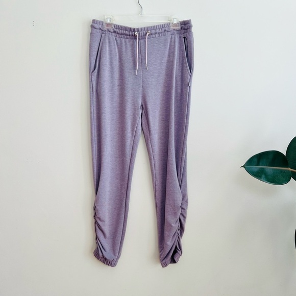 Kay Unger Pants - Kay Unger ruched sides jogger pants